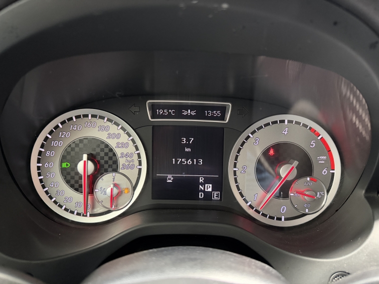 Mercedes benz A 200 1.8l Cdi Blue Efficiency Aut 2013  Usado en Grass & Arueste