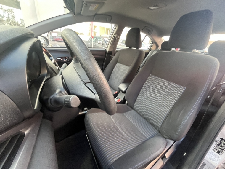 Toyota Yaris sedan Yaris Sedan Otto 1.5 2022 Usado en Rosselot Usados