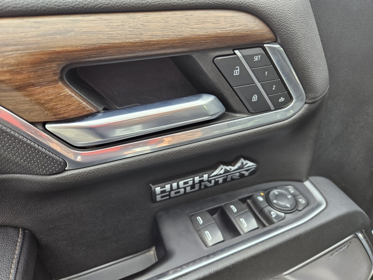 Chevrolet Silverado 3.0 Td High Country At 4x4 Diesel 2023 Usado  Usado en Kovacs Usados
