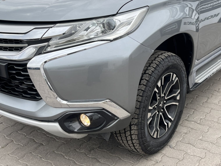 Mitsubishi Montero sport 3.0 At  4x2 2020 Usado  Usado en Kovacs Usados