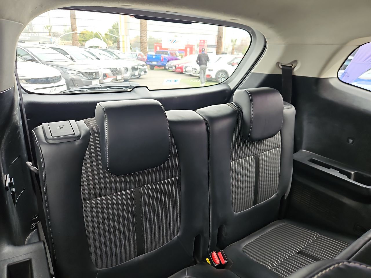 Kia Carens Carens Ex 1.4 Aut 2024 Usado en Usados de Primera - Sergio Escobar