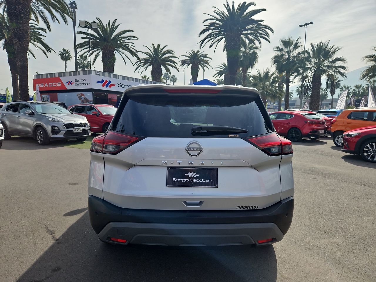 Nissan X-trail X Trail 4x2 5p Cvt 2.5 2023 Usado en Usados de Primera - Sergio Escobar