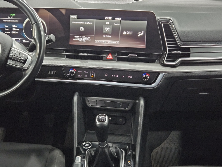 KIA Sportage — foto 10 de 19