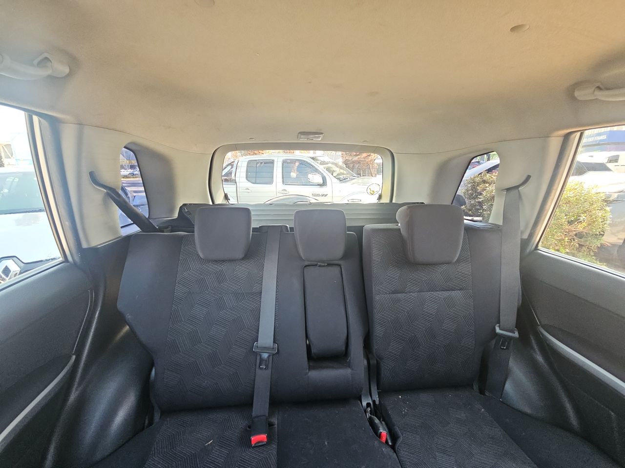 Suzuki Grand nomade Grand Nomade Glx Sport  2.4 2015 Usado  Usado en Webautos.cl