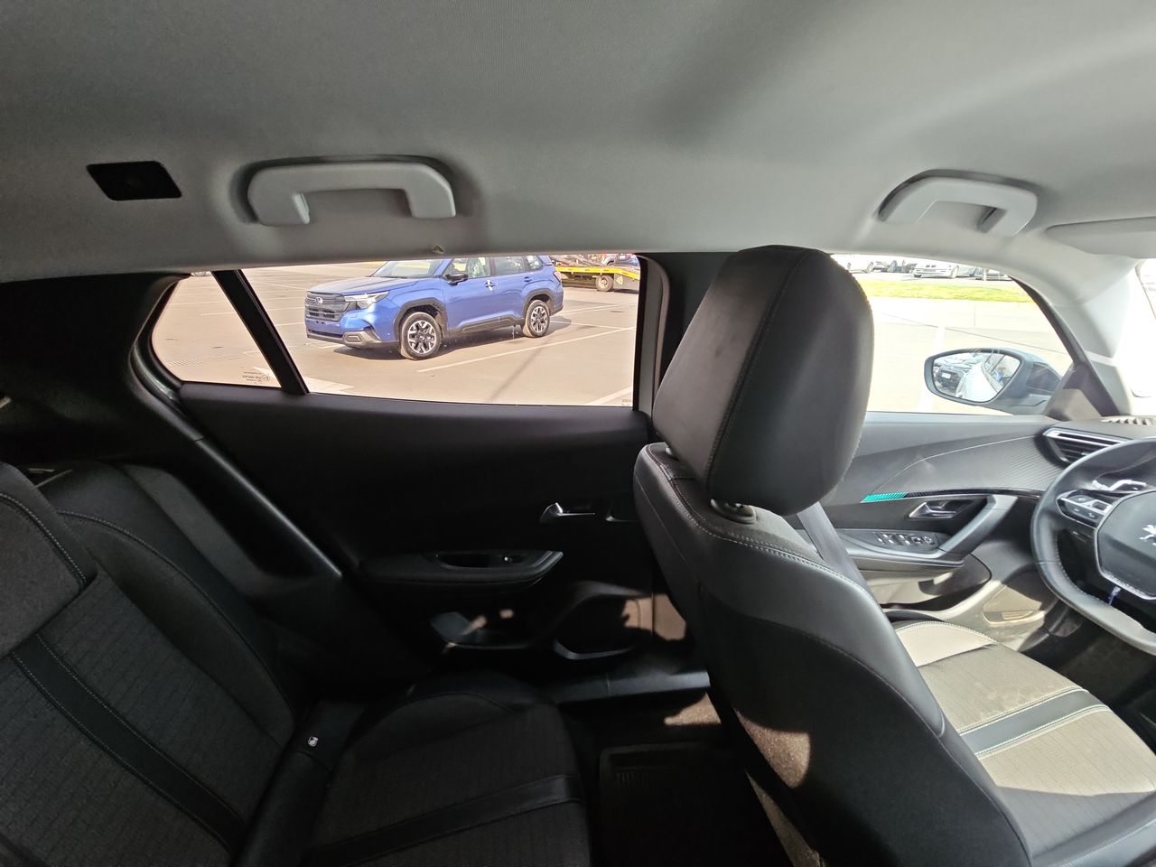 Peugeot 2008 2008 Blue Hdi 130 Eat8 1.5 Aut 2022 Usado en Usados de Primera - Sergio Escobar