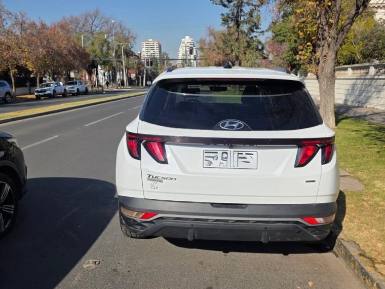 HYUNDAI TUCSON NX4 MPI 4X4 2.0 AUT - imagen 4