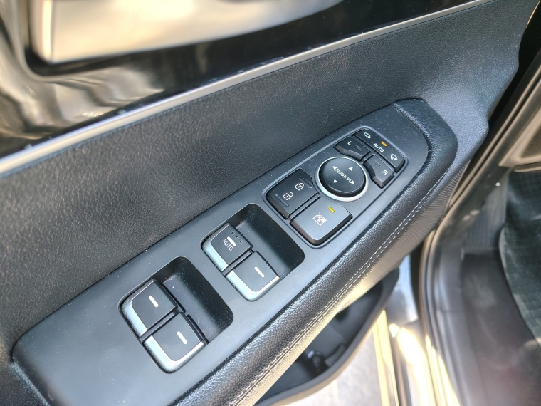Kia Sorento Sorento Ex 2.4 2015 Usado en Rosselot Usados