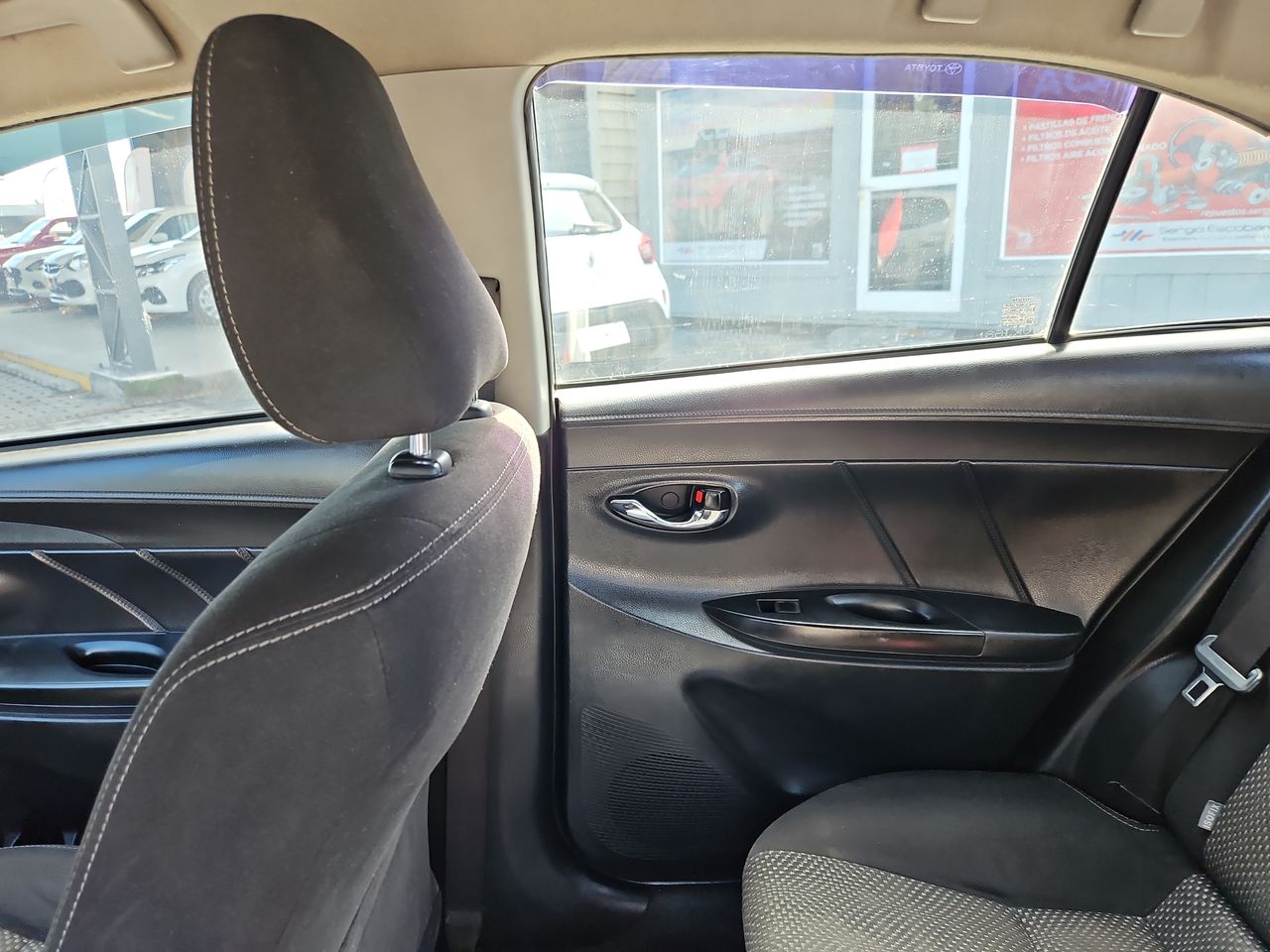 Toyota Yaris Yaris Gli 1.5 2017 Usado en Usados de Primera - Sergio Escobar