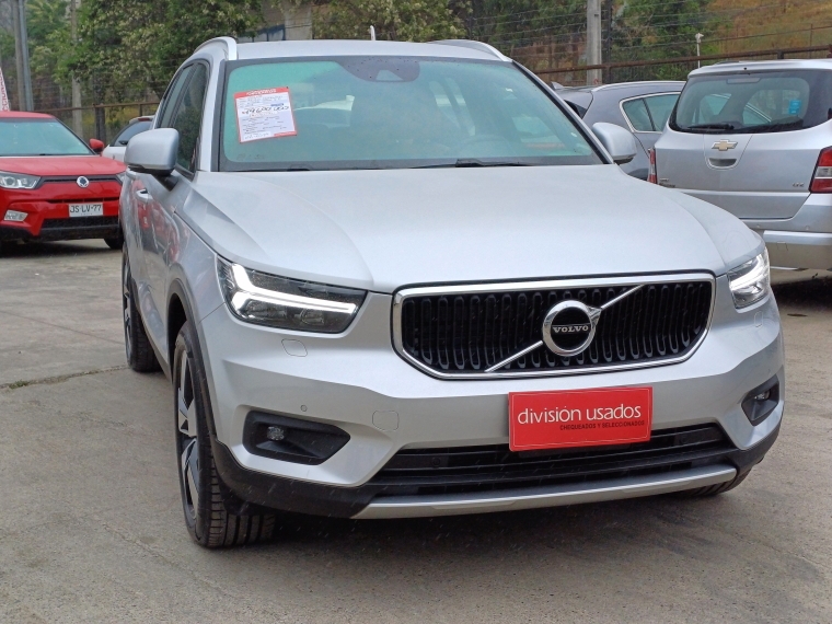 Volvo Xc40 Xc40 T5 Momentum 2.0 At 2018 Usado en Rosselot Usados