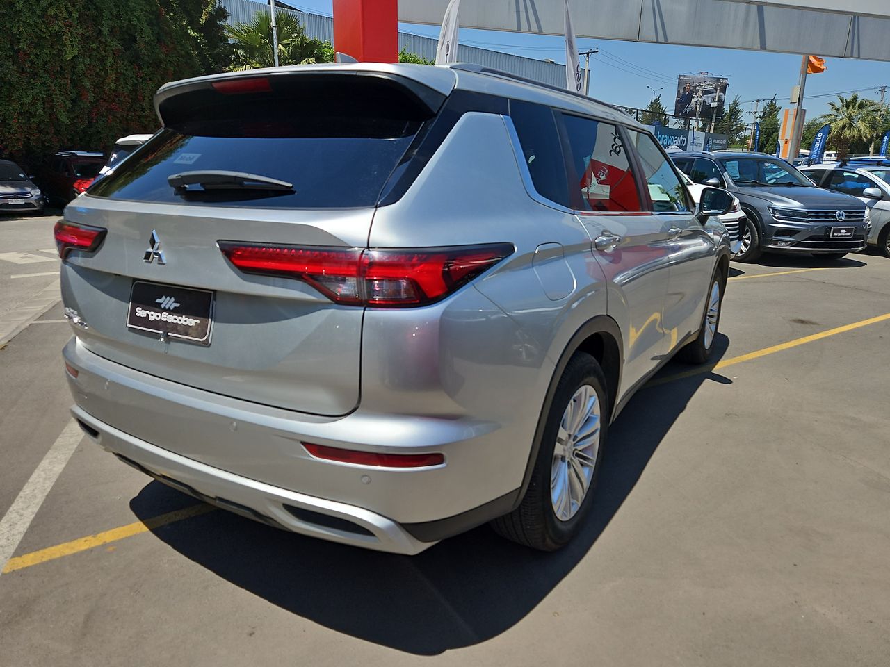 Mitsubishi New outlander New Outlander Glx 2.5 Aut 2024 Usado en Usados de Primera - Sergio Escobar