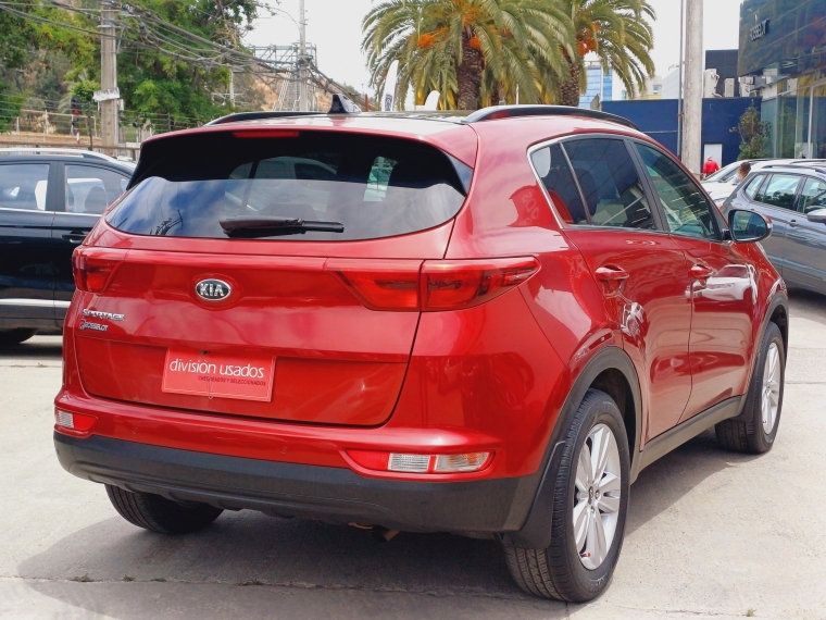 Kia Sportage Sportage Lx 2.0l Gsl 6at 2wd 6ab 4x2 - 1825 2017 Usado en Rosselot Usados