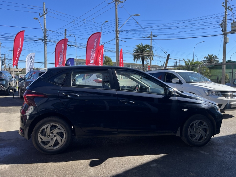 Hyundai I-20 — foto 6 de 22