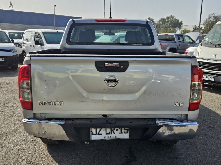 Nissan Np300 Dcab Xe 2.3 2018 Usado  Usado en Autoselect Usados