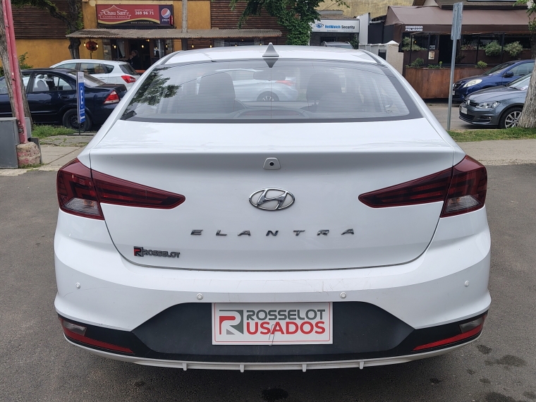 Hyundai Elantra Elantra Fl Gls 2.0 2021 Usado en Rosselot Usados