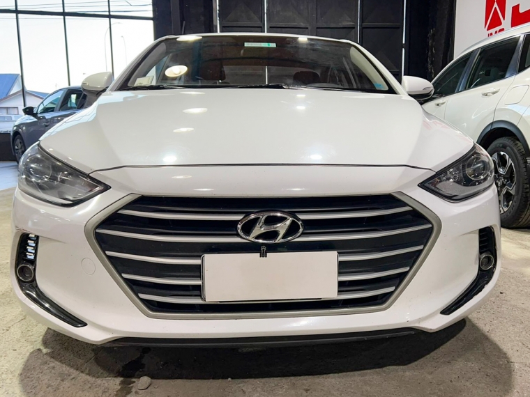 Hyundai Elantra Ad 1.6 2018  Usado en Guillermo Morales Usados