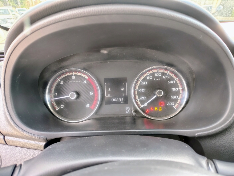 Mitsubishi L200 L200 D/c 2.4 Katana Crt 4x4 Special Pack 2023 Usado en Rosselot Usados