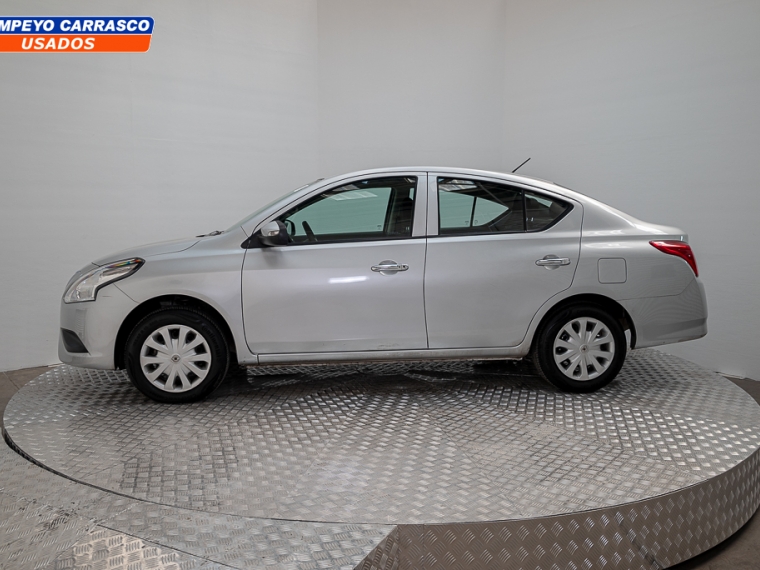 Nissan Versa New Versa Sense 1.6 Mt (radio Touch) 2020 Usado  Usado en Pompeyo