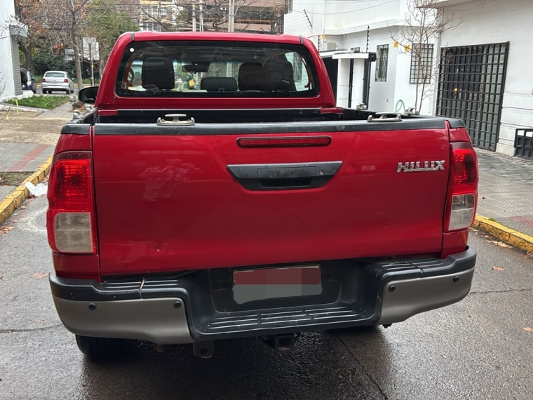 Toyota Hilux Dcab Dx 4X2 2.4Cc — foto 4 de 17