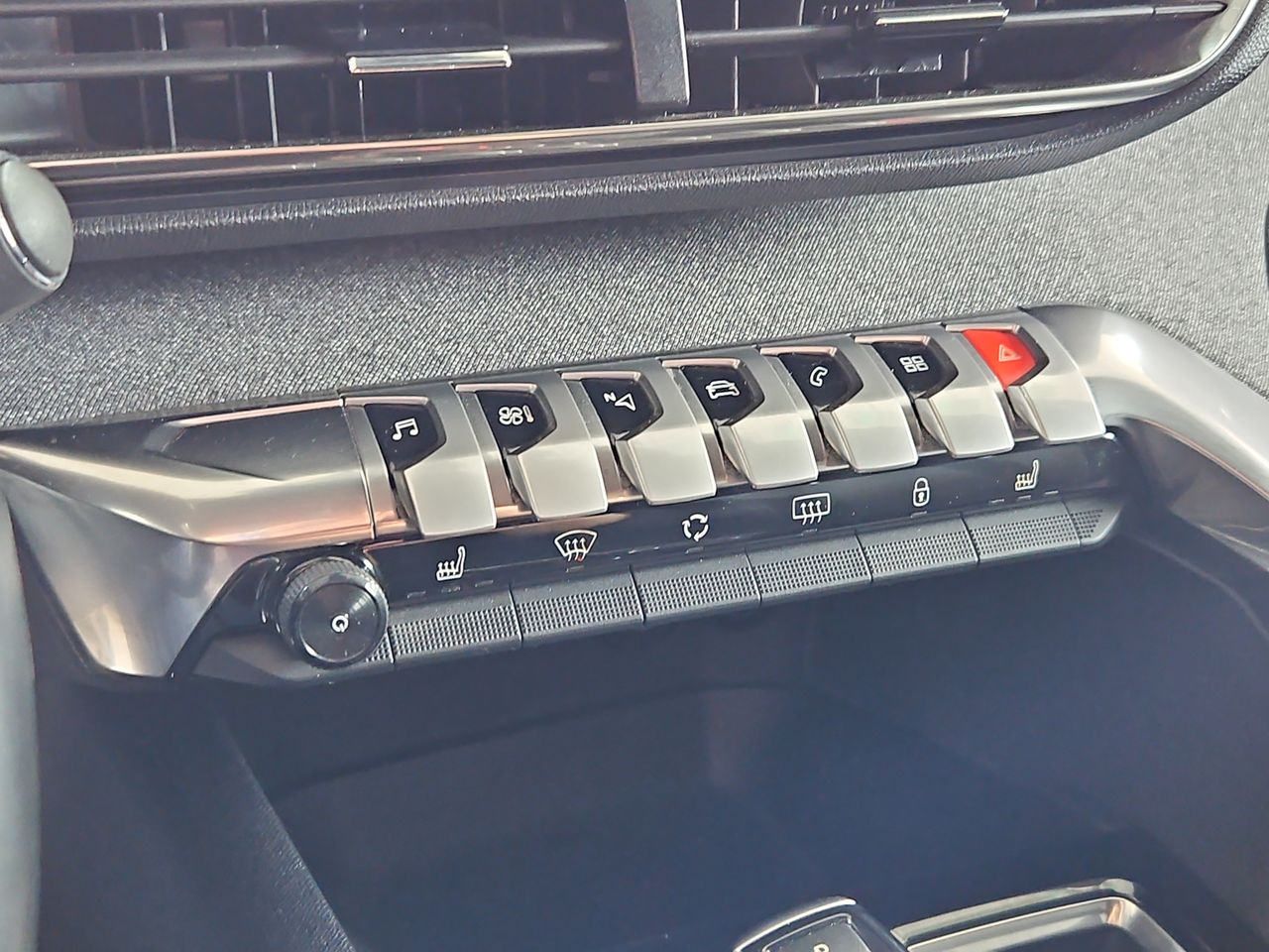 Peugeot 3008 3008 Thp 165hp 1.6 Aut 2023 Usado en Usados de Primera - Sergio Escobar