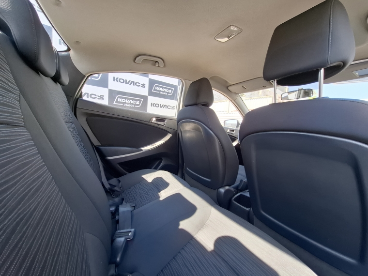 Hyundai Accent Rb 5dr Gl Av Ab 2015 Usado  Usado en Kovacs Usados