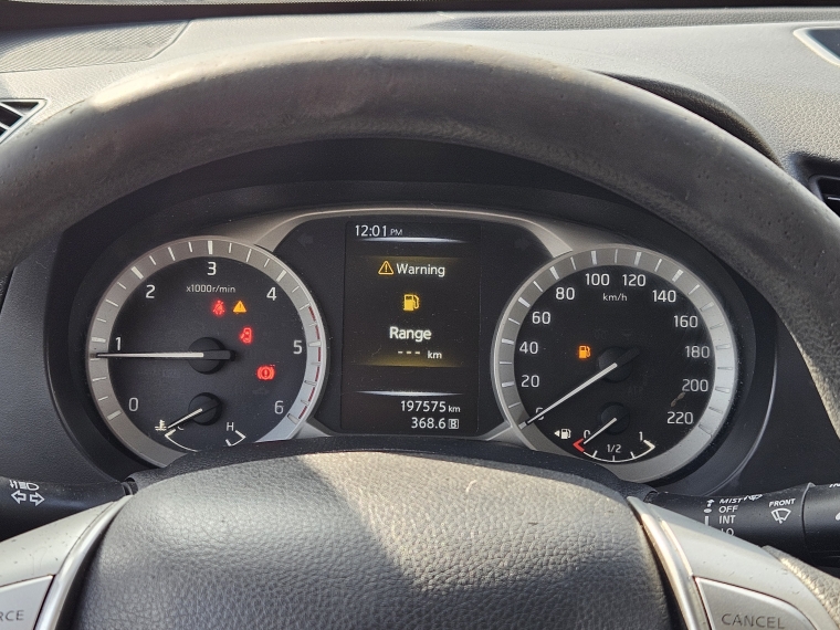 Nissan Np300 Dcab Xe 2.3 2018 Usado  Usado en Autoselect Usados