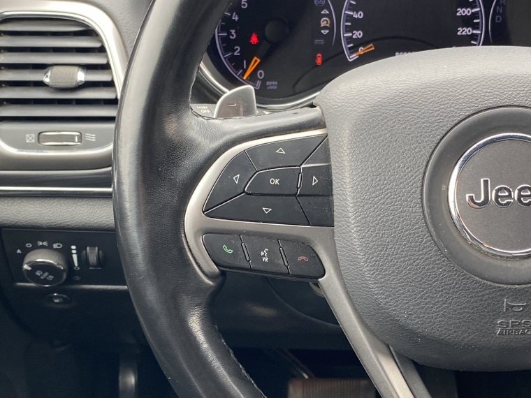 Jeep Grand cherokee New Grand Cherokee Limited 3.6 V6 4x4 2020 Usado en Rosselot Usados