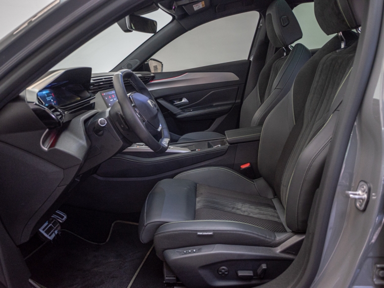 Peugeot 308  1.2 Gt Puretech 130 At 2025 Usado  Usado en Webautos.cl