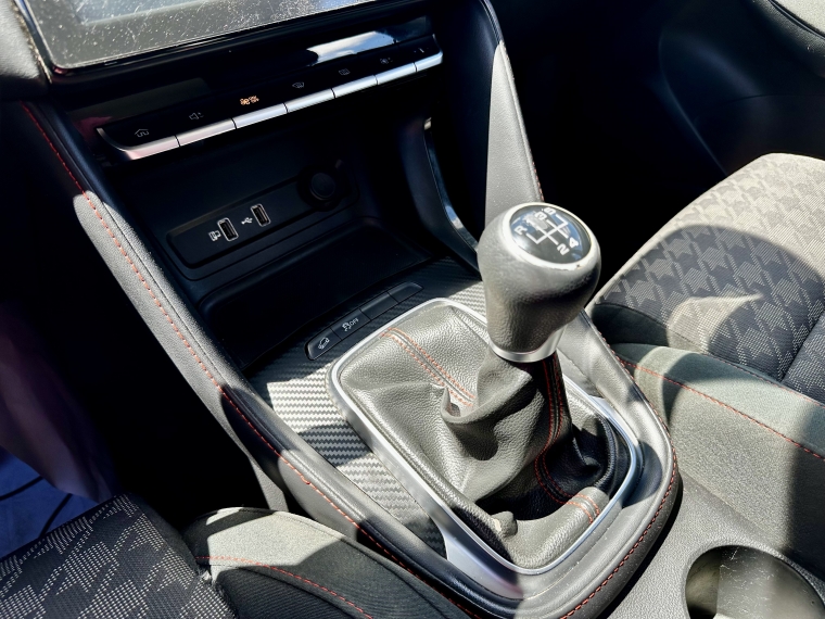 Mg Zx Zx 1.5 2022 Usado en Rosselot Usados