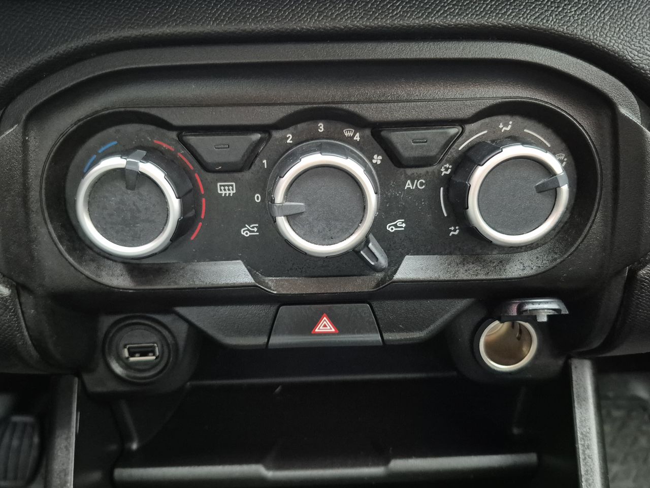 Citroen C3 aircross C3 Puretech 82 4x2 1.2 2024 Usado en Usados de Primera - Sergio Escobar