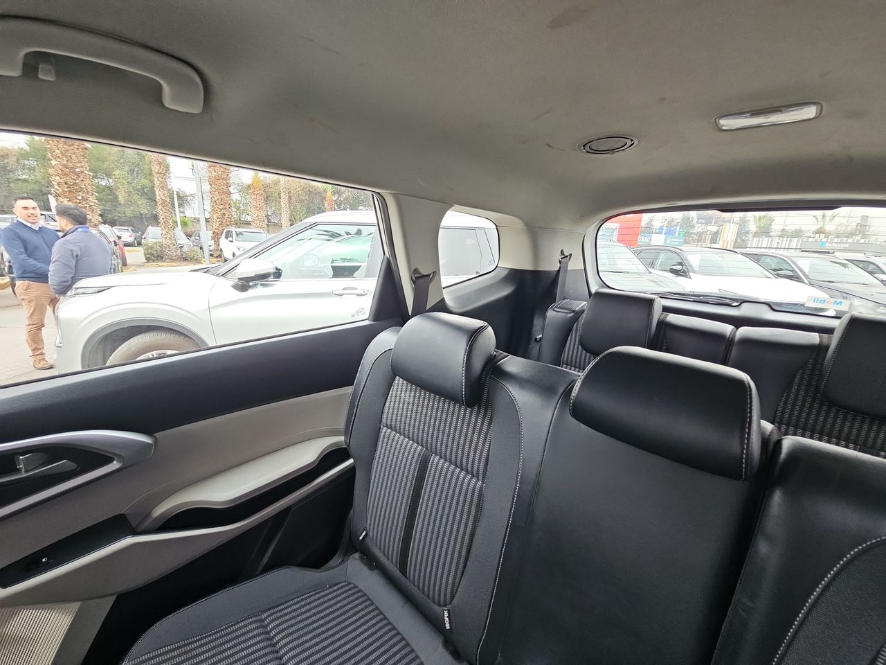 Kia Carens Carens Ex 1.4 Aut 2024 Usado en Usados de Primera - Sergio Escobar