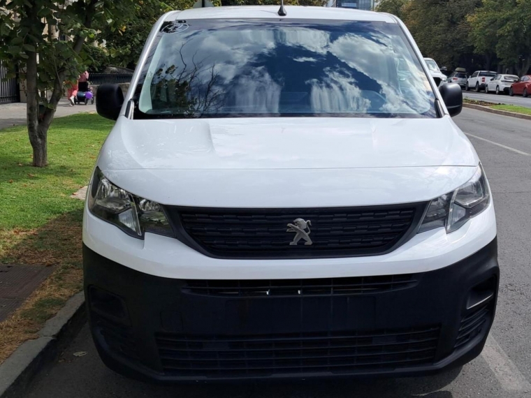 Peugeot Partner Blue Hdi 1.5 2024  Usado en Autos