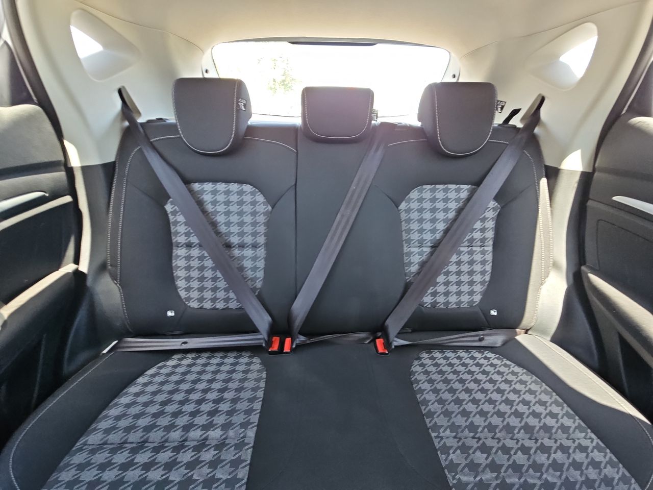 Mg Zs Zs Mt 1.5 2024 Usado en Usados de Primera - Sergio Escobar