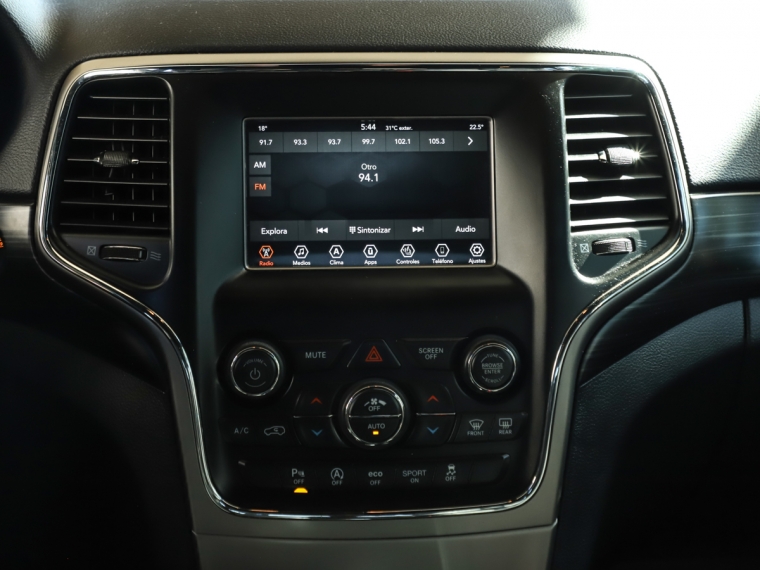 Jeep Grand cherokee Laredo 3.6  Aut 2020 Usado  Usado en Webautos.cl