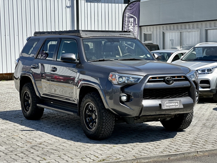 Toyota 4runner 4.0 Sr5 At 2022 Usado  Usado en Kovacs Usados