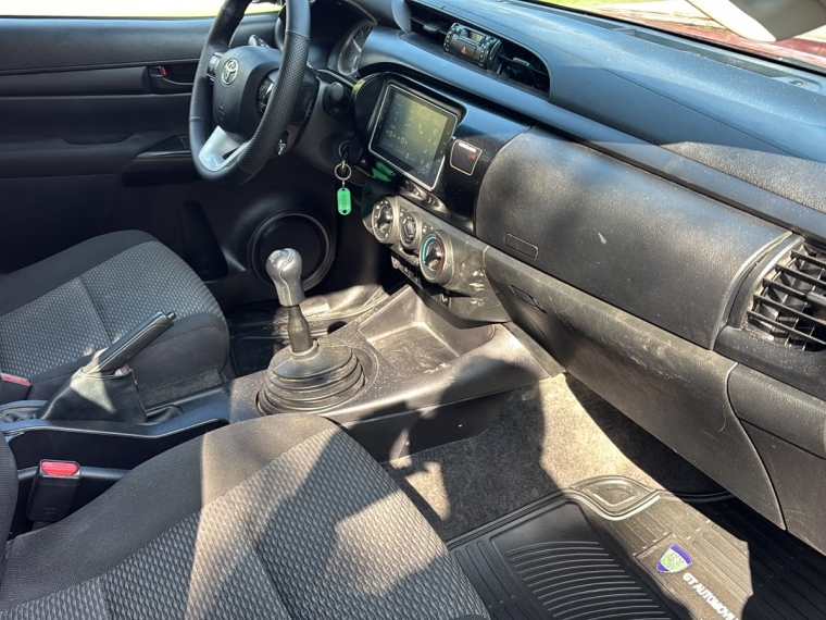 Toyota Hilux Dcab Dx 4X2 2.4Cc — foto 11 de 11