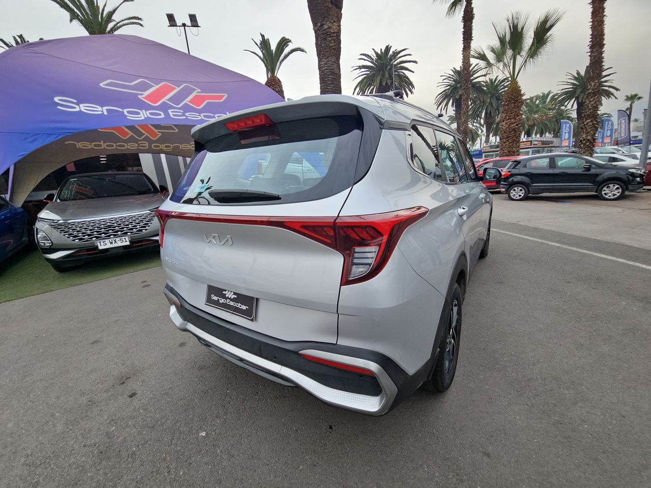 Kia Carens Carens Ex 1.4 Aut 2024 Usado en Usados de Primera - Sergio Escobar