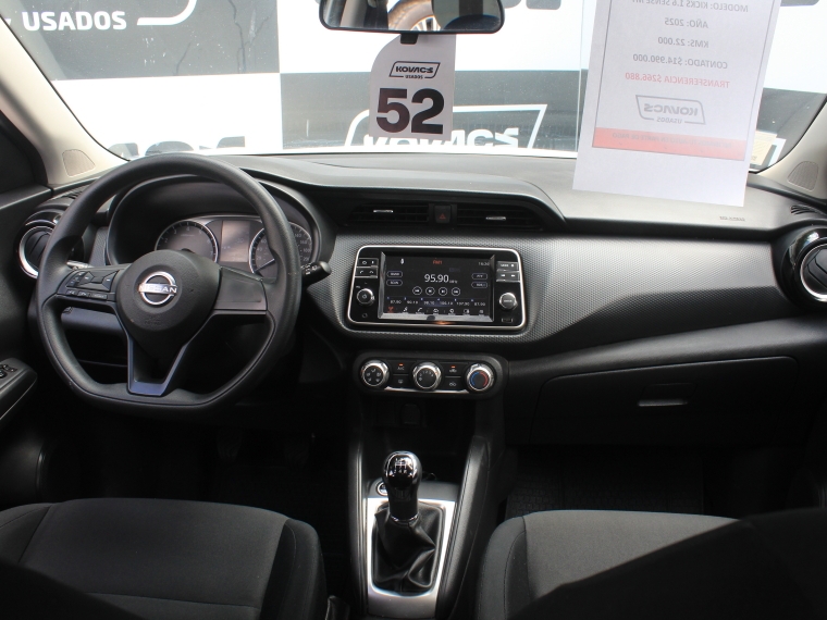 Nissan Kicks 1.6  Play  Sense Mt 2025 Usado  Usado en Kovacs Usados