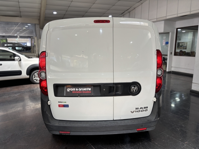 Ram Van 1000 Cargo 1.3l Dsl 5mt Ac 2021  Usado en Grass & Arueste