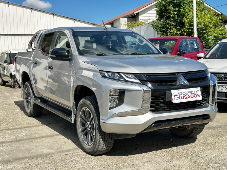 Mitsubishi L200 L200 Dakar Hp 4x4 2.4 2023 Usado en Rosselot Usados