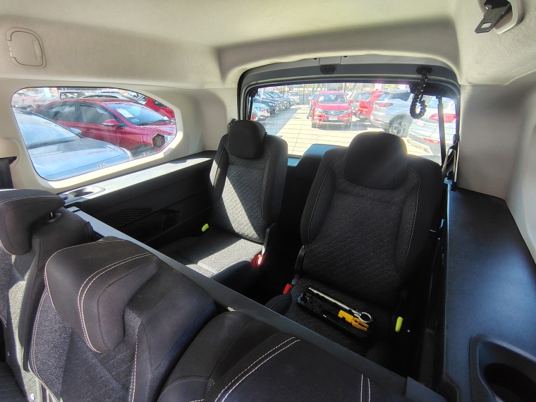 Peugeot Rifter Rifter Mca Allure Diesel 100hp Mt 2025 Usado en Rosselot Usados