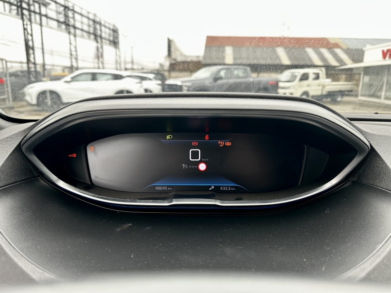 Peugeot 3008 3008 Puretech 1.2l 2023 Usado en Rosselot Usados