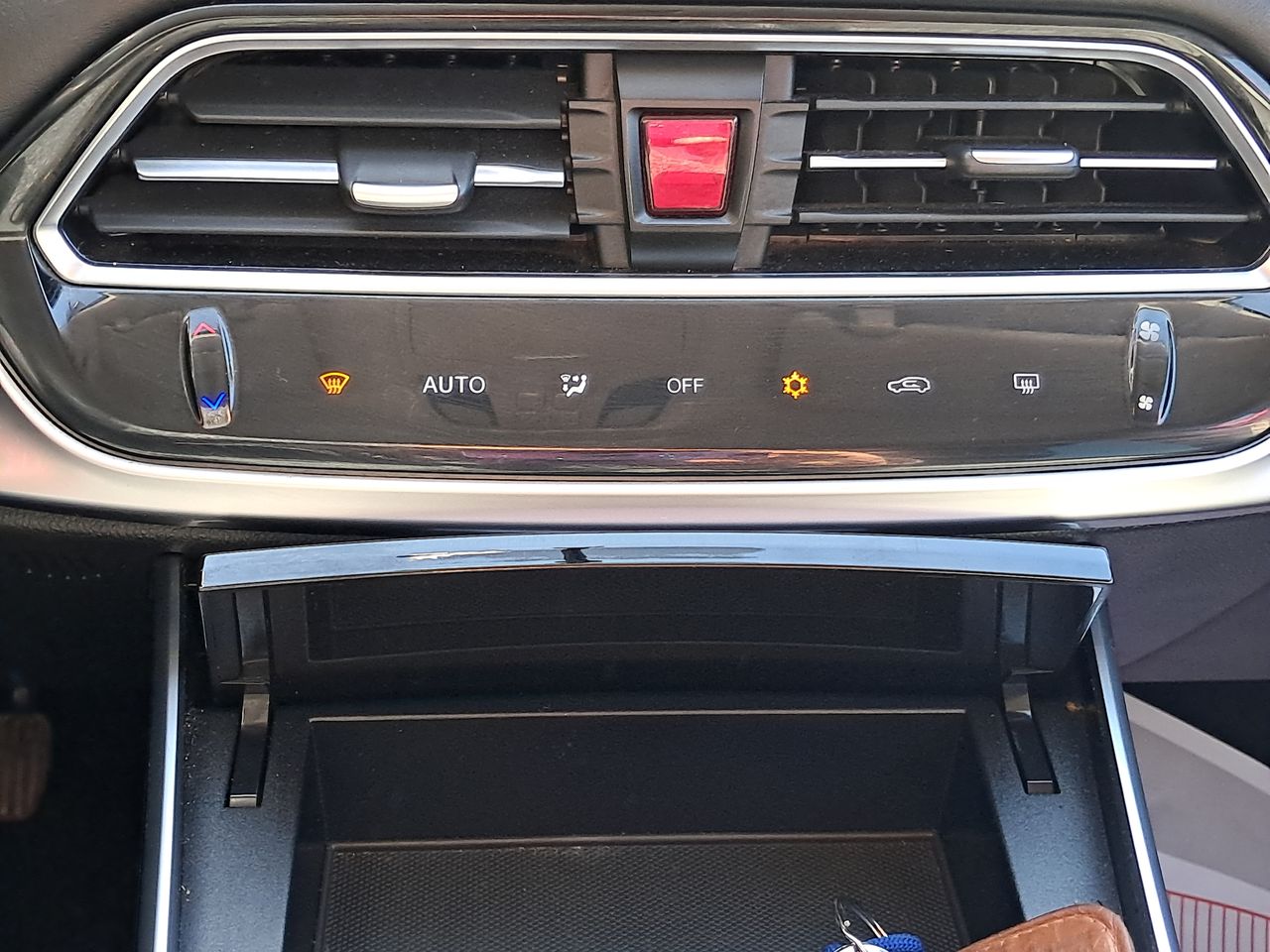 Jac Js8 Js8 Turbo Dct 1.5 Aut 2022 Usado en Usados de Primera - Sergio Escobar