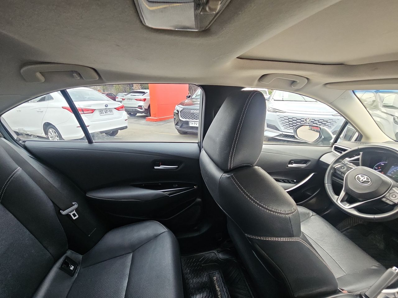 Toyota Corolla Corolla Sd Hev Cvt 1.8 Aut 2023 Usado en Usados de Primera - Sergio Escobar