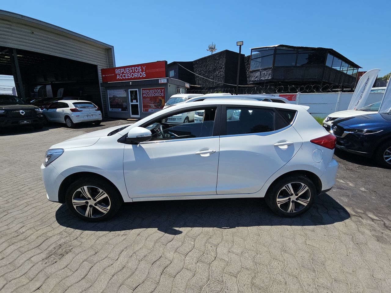 Jac Js2 Js2 Hatchback 1.5 2024 Usado en Usados de Primera - Sergio Escobar