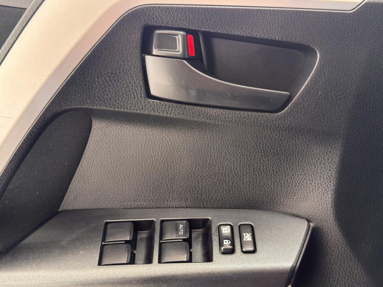 Toyota Rav4 Lujo 2.0 Mt 6 Vel. 2018 Usado en Automotriz Olea Flaño