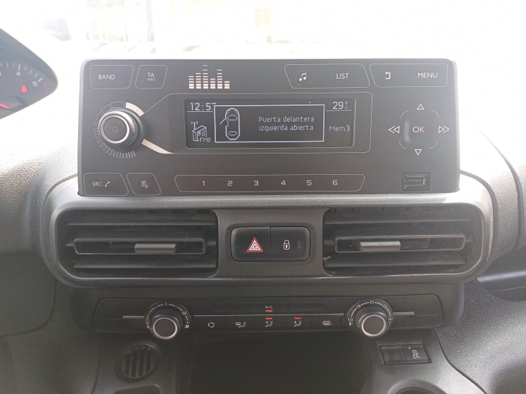 Peugeot Partner Partner Hdi 92 L2 1.6 2021 Usado en Rosselot Usados