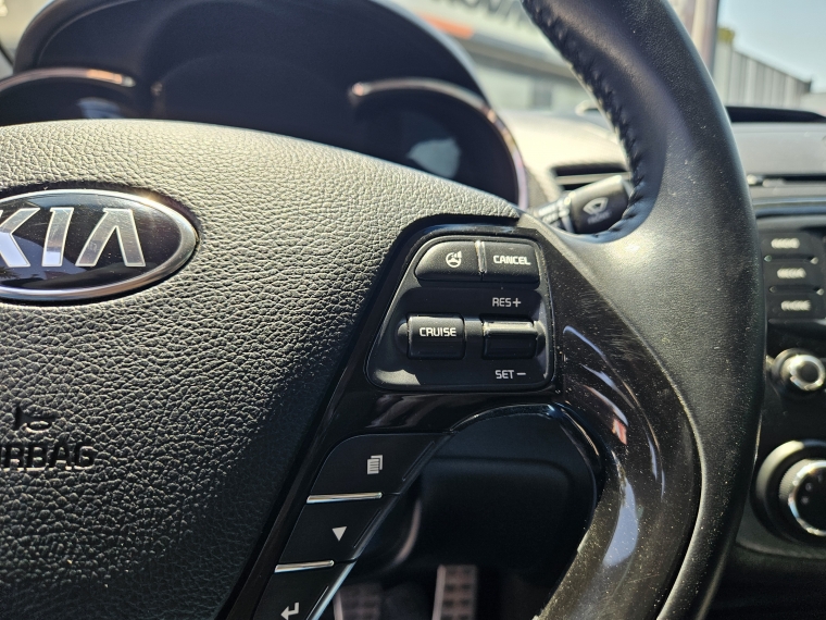 Kia Cerato Sx 1.6 2018 Usado  Usado en Kovacs Usados