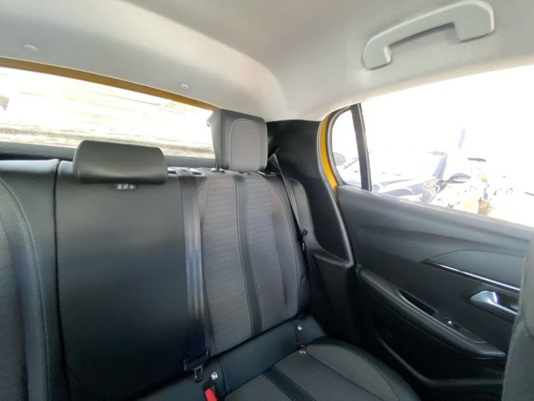 Peugeot 208 1.2 Puretech Allure Pack 100 Mt 5p 2022 Usado  Usado en Webautos.cl