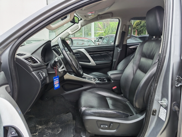 Mitsubishi Montero sport Montero Sport 2.4 4x4 4wd At 2017 Usado en Rosselot Usados