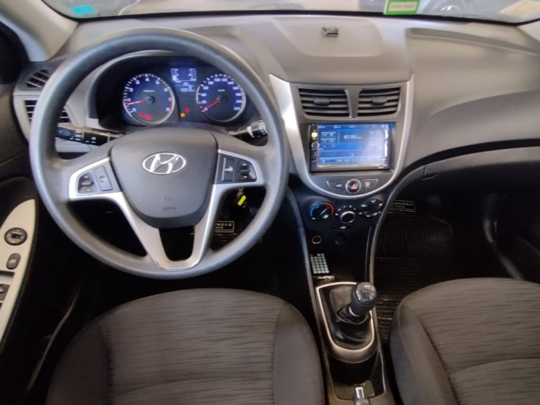 Hyundai Accent Mt 2017 Usado  Usado en Webautos.cl
